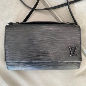 Louis Vuitton Clery crossbody